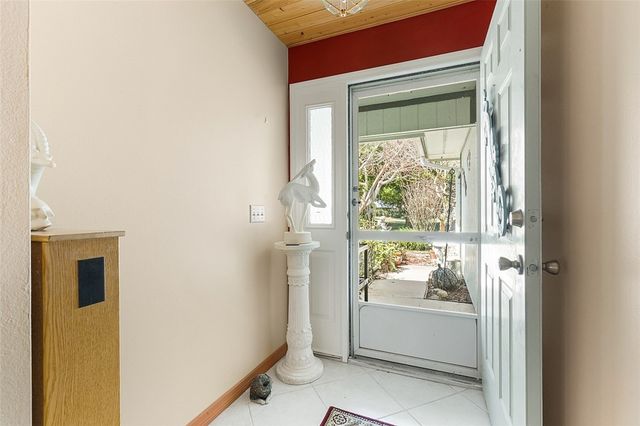 121 Hinchman Avenue, Sebastian, FL 32958