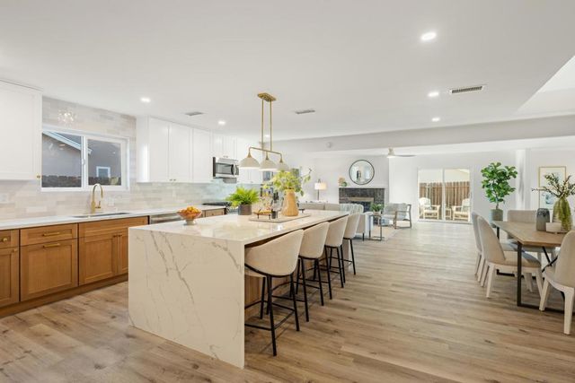 4871 Mount Bigelow Drive, San Diego, CA 92111