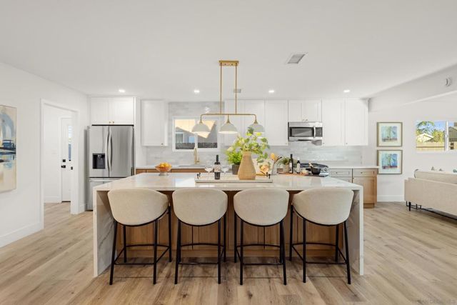 4871 Mount Bigelow Drive, San Diego, CA 92111