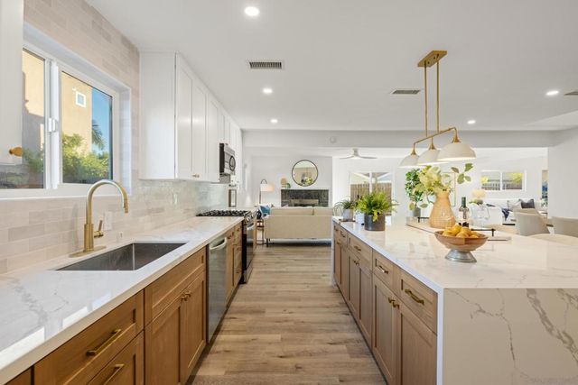 4871 Mount Bigelow Drive, San Diego, CA 92111