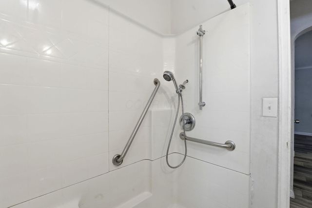 594 Whitethorne Avenue, Columbus, OH 43223