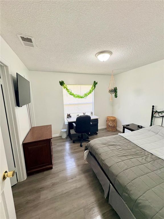 Image 22 of property listing at 3620 NE 22ND COURT, Ocala, FL 34479