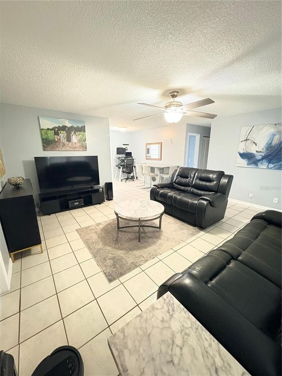 Image 6 of property listing at 3620 NE 22ND COURT, Ocala, FL 34479