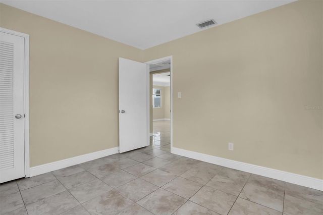 430 55TH STREET N, St Petersburg, FL 33710