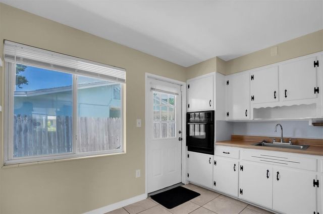 430 55TH STREET N, St Petersburg, FL 33710