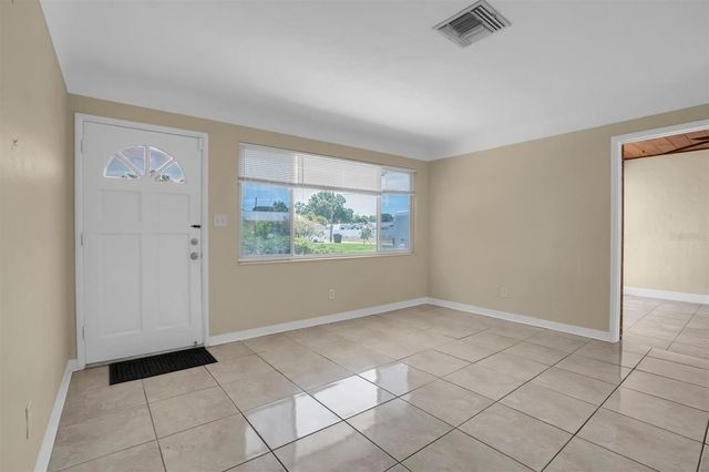430 55TH STREET N, St Petersburg, FL 33710