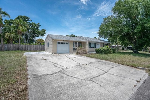 430 55TH STREET N, St Petersburg, FL 33710