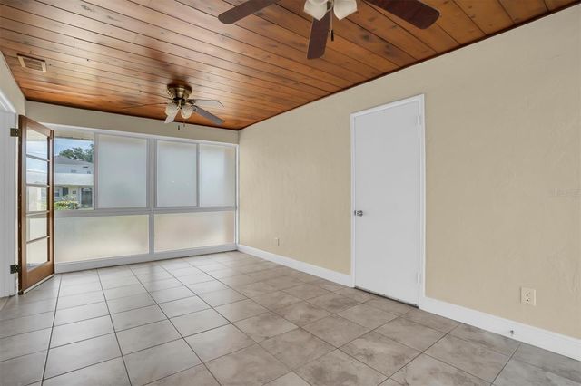 430 55TH STREET N, St Petersburg, FL 33710