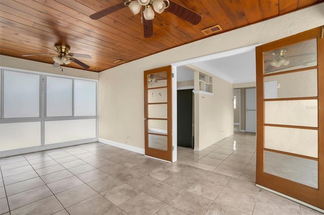 430 55TH STREET N, St Petersburg, FL 33710