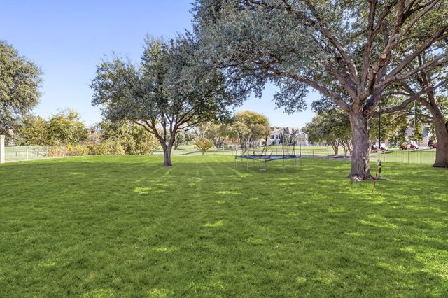 1904 Macgregor Drive, Plano, TX 75093