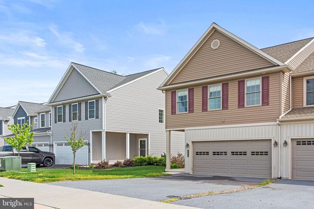 150 SAGE BLVD, Middletown, PA 17057