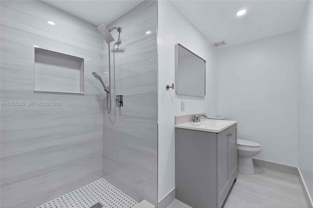 524 NE 160th Ter, Miami, FL 33162