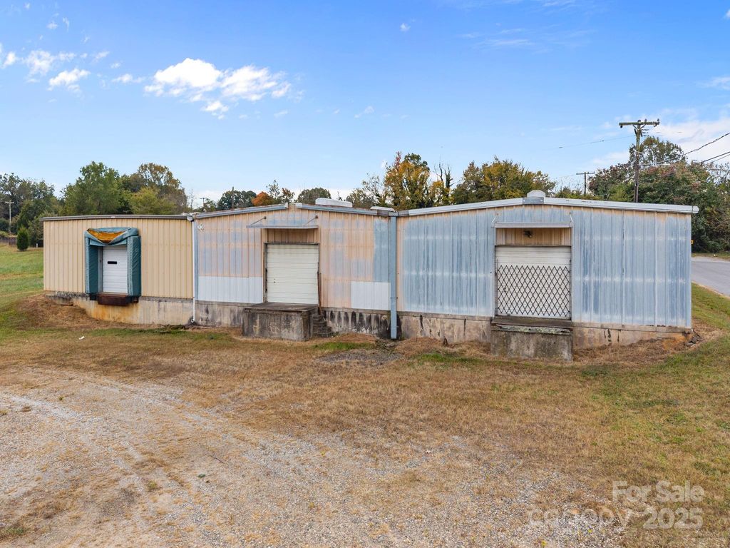 1300 Van Nuys Street, Salisbury, NC 28145