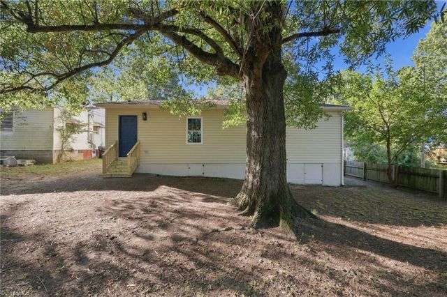 1002 Louis Street, Burlington, NC 27217
