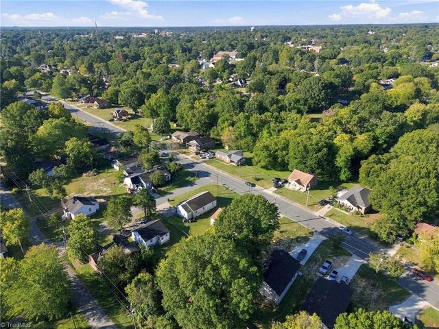 1002 Louis Street, Burlington, NC 27217