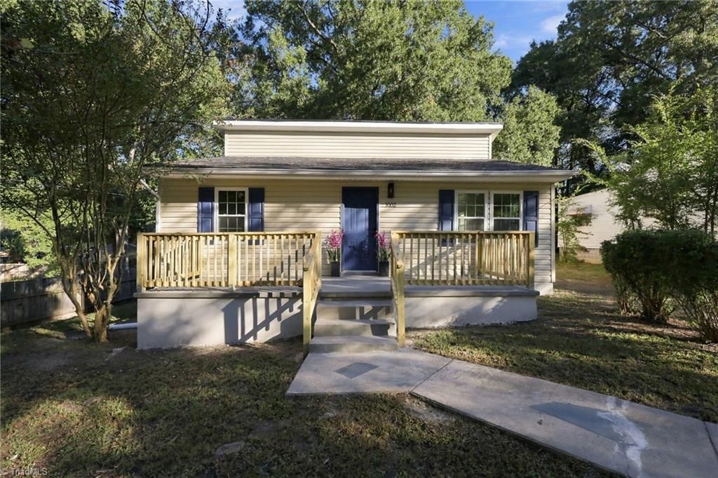 1002 Louis Street, Burlington, NC 27217