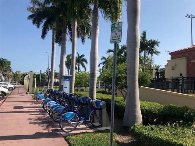 6910 Rue Notre Dame 0, Miami Beach, FL 33141