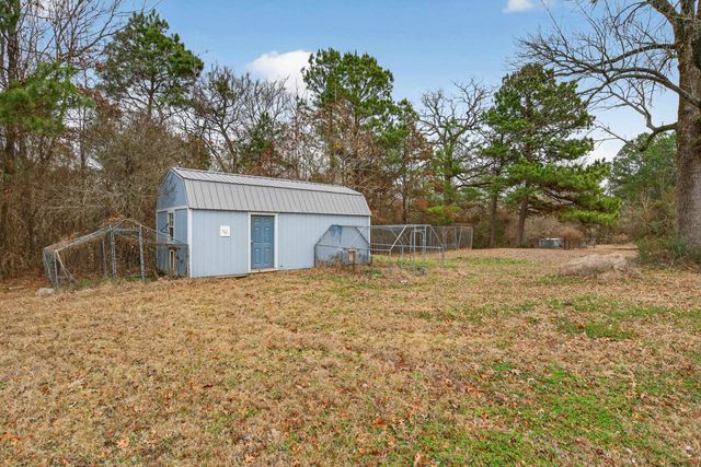 720 Haggerty Road, Karnack, TX 75661