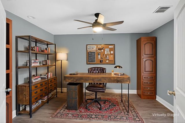 720 Haggerty Road, Karnack, TX 75661