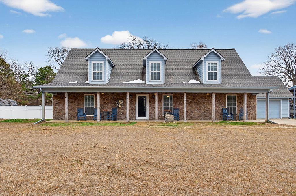 720 Haggerty Road, Karnack, TX 75661