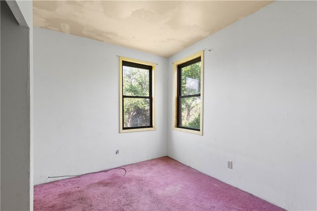 1539 Broadhead St, Lincoln Larimer, PA 15206