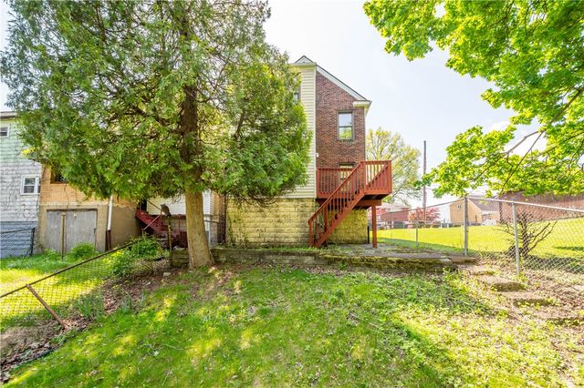 1539 Broadhead St, Lincoln Larimer, PA 15206