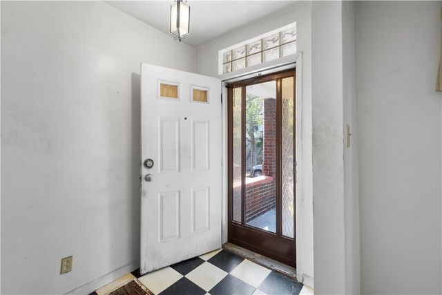 1539 Broadhead St, Lincoln Larimer, PA 15206