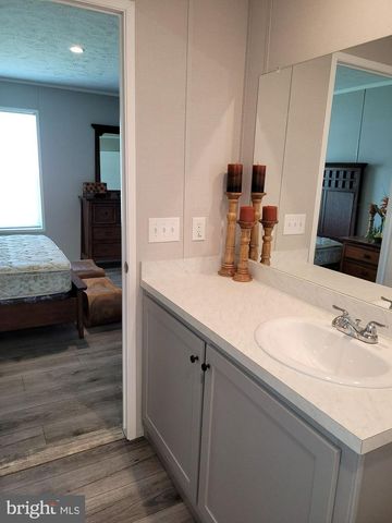 601 VILLAGE DR, Middletown, DE 19709