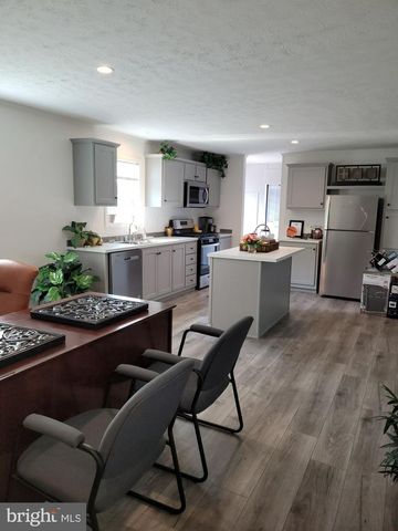 601 VILLAGE DR, Middletown, DE 19709