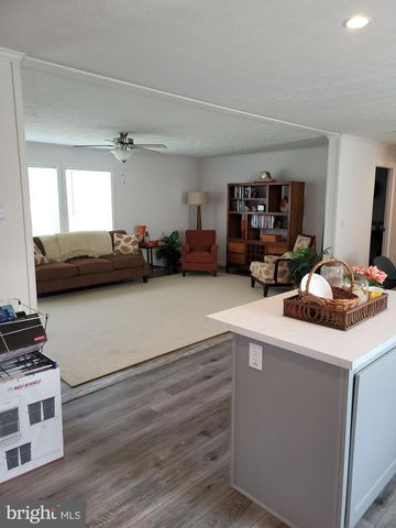 601 VILLAGE DR, Middletown, DE 19709