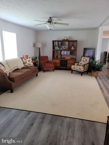 601 VILLAGE DR, Middletown, DE 19709