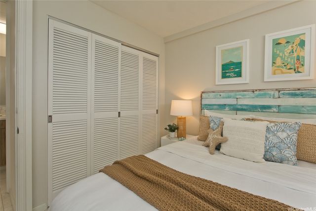 14 Aulike Street 906, Kailua, HI 96734