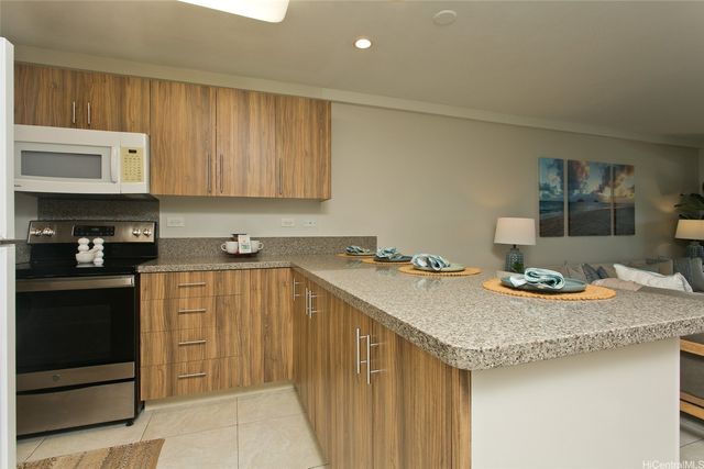 14 Aulike Street 906, Kailua, HI 96734