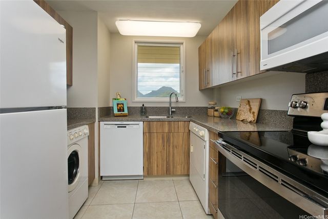 14 Aulike Street 906, Kailua, HI 96734