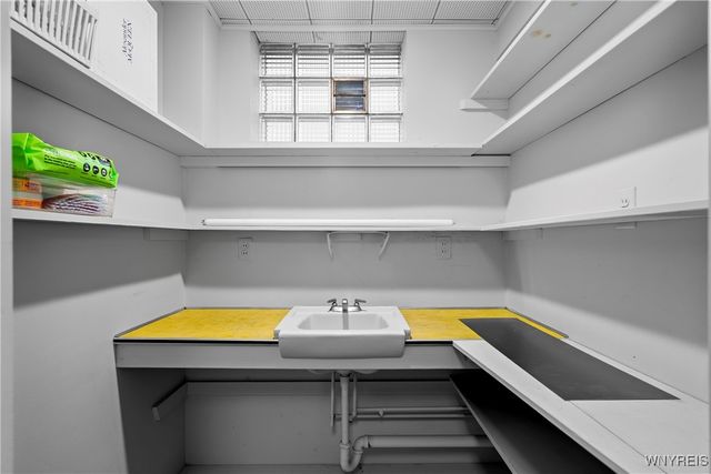 1060 Amherst Street, Buffalo, NY 14216