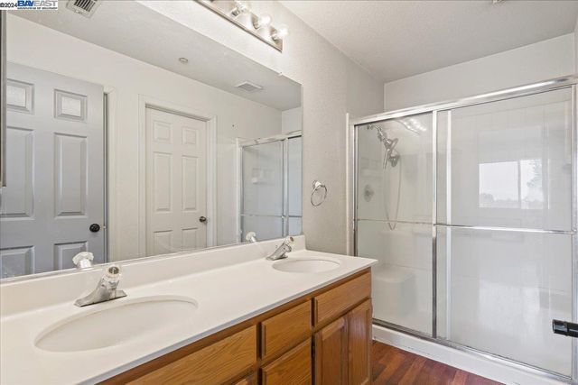 118 Outrigger Dr, Vallejo, CA 94591