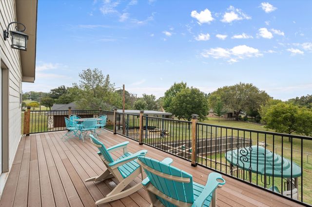 419 Sky Harbour Court, Granbury, TX 76049