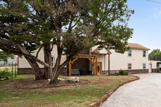 419 Sky Harbour Court, Granbury, TX 76049