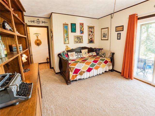 95 Lady Mary Lane, Eureka Springs, AR 72632