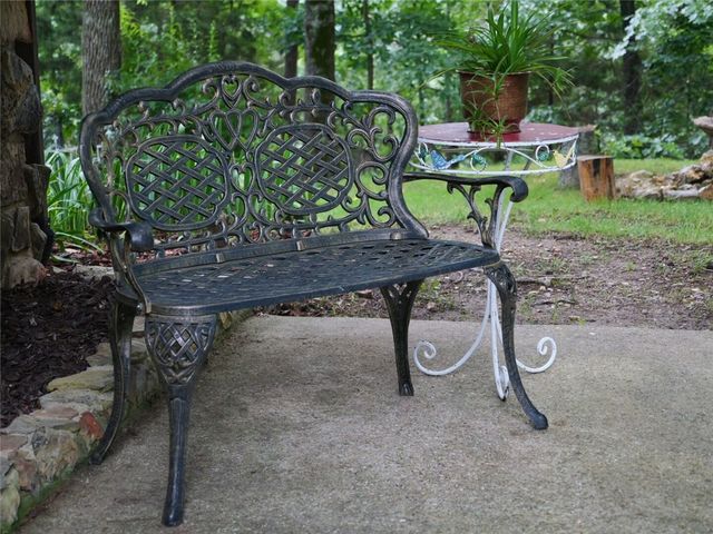 95 Lady Mary Lane, Eureka Springs, AR 72632
