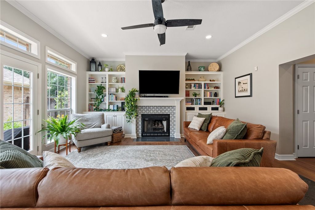 919 Grand Oaks Circle, College Station, TX 77840 — photo 5