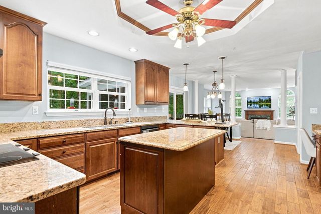 3060 MAYBERRY AVE, Huntingtown, MD 20639