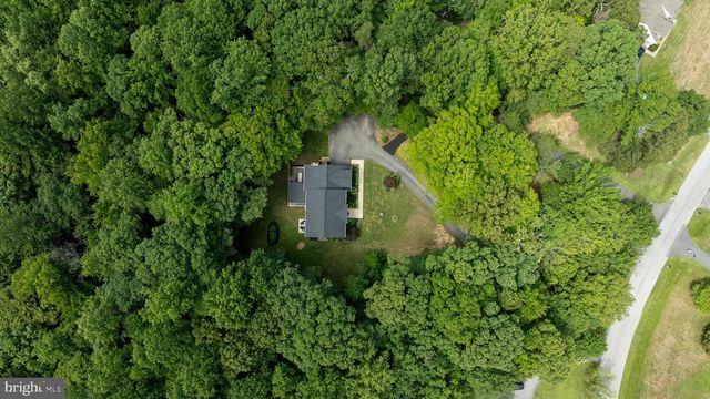 3060 MAYBERRY AVE, Huntingtown, MD 20639