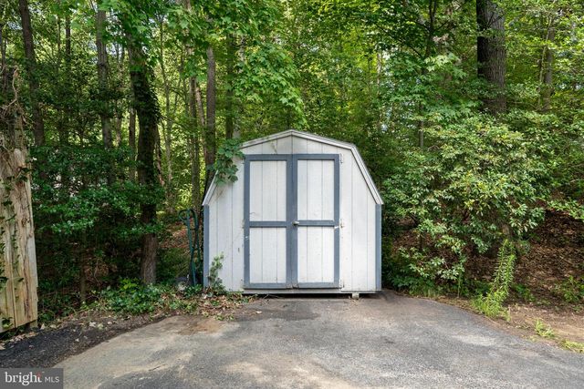 3060 MAYBERRY AVE, Huntingtown, MD 20639
