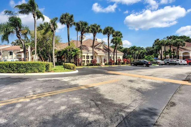 815 Boynton Beach Boulevard 6-104, Boynton Beach, FL 33426