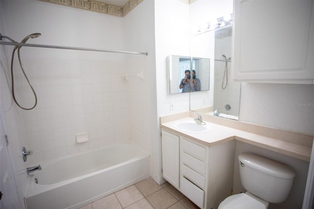 8812 DUNES COURT 305, Kissimmee, FL 34747