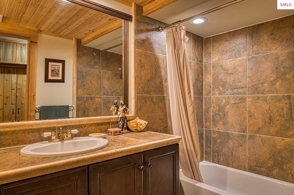 2298 Selkirk Rd, Sandpoint, ID 83864 photo 36