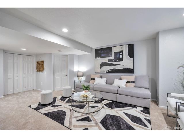 2805 Whitetail Cir, Lafayette, CO 80026