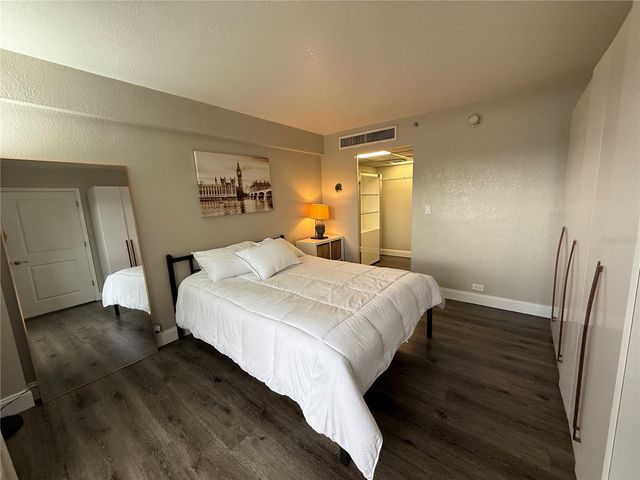 151 E WASHINGTON STREET 321, Orlando, FL 32801