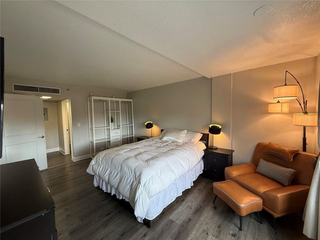 151 E WASHINGTON STREET 321, Orlando, FL 32801